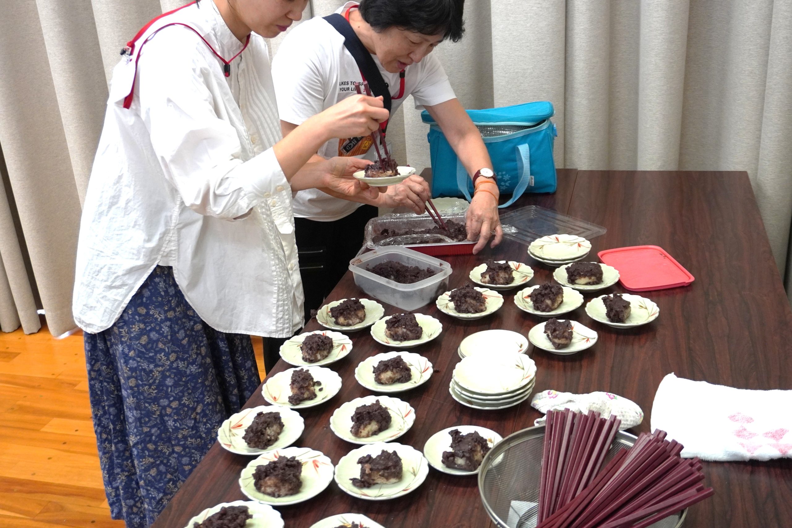 塾生からおはぎの差し入れが✨